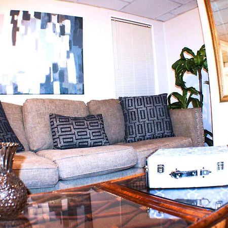 California Ave - 2 Bedroom - Home Away From Home! Pittsburgh Kültér fotó