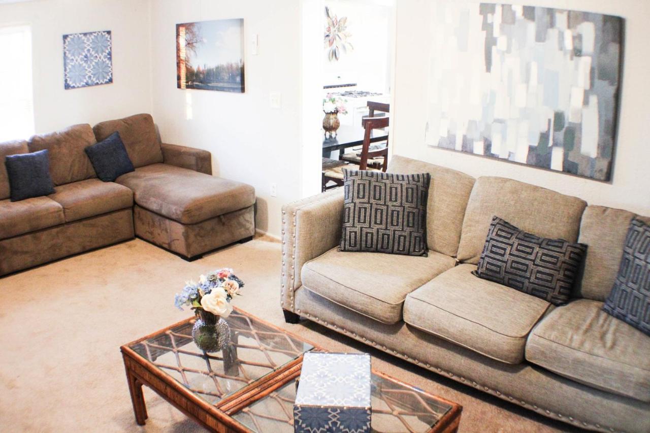 California Ave - 2 Bedroom - Home Away From Home! Pittsburgh Kültér fotó