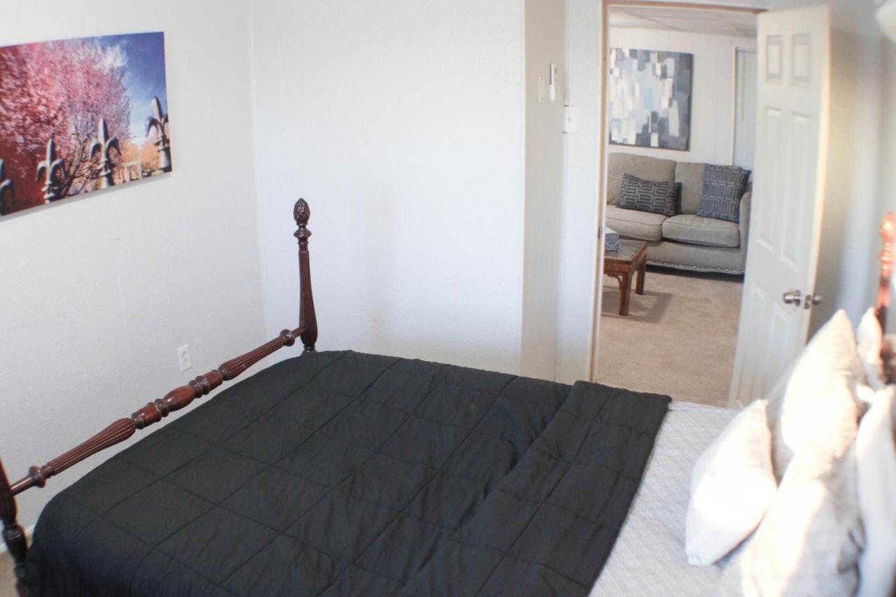 California Ave - 2 Bedroom - Home Away From Home! Pittsburgh Kültér fotó